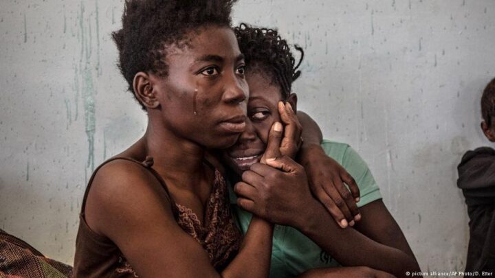 « J’ai été violée un nombre de fois incalculable », le douloureux quotidien d’Aminata en Libye (7/7)