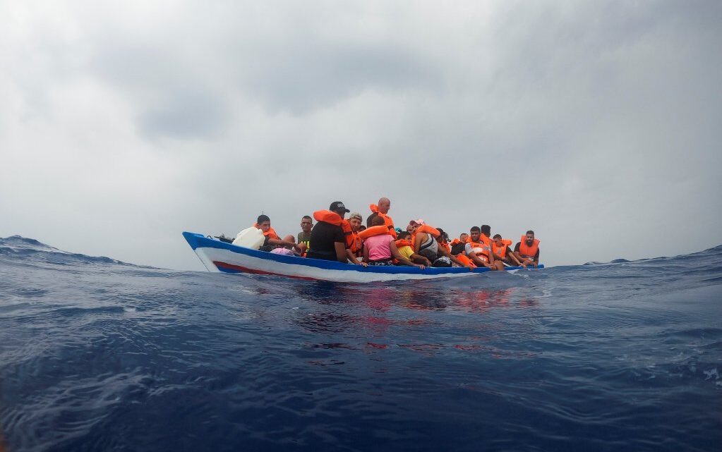 Un bébé de deux semaines porté disparu après le naufrage d’un bateau de migrants au large de l’Italie