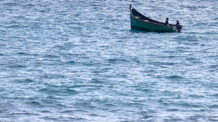 Canaries : les arrivées de migrants ralentissent