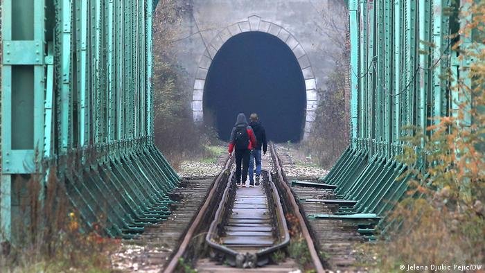 En Autriche, l’installation de tentes pour héberger des migrants ravive les débats sur l’immigration