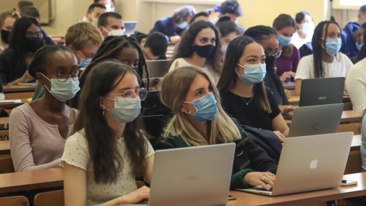 Le nombre d’étudiants africains en France atteint un record en 2022
