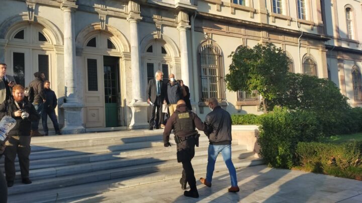 En Grèce, une justice chaotique pour contrer les arrivées de migrants
