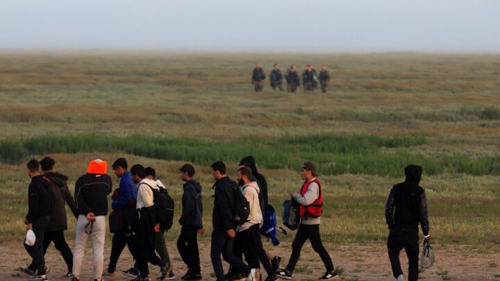 Royaume-Uni : Londres va faire passer des tests osseux aux jeunes migrants pour vérifier leur âge